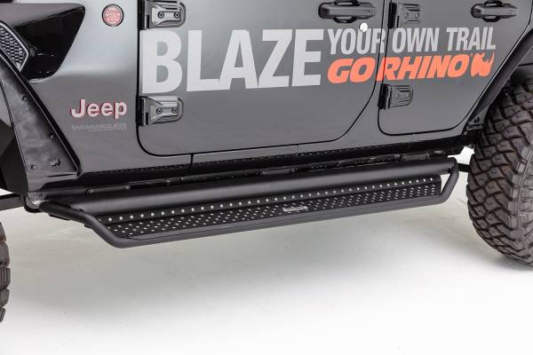 Go Rhino - Go Rhino Dominator D1 Side Steps w/ Full Length Drop Steps, Black Powdercoat Finish D14926T