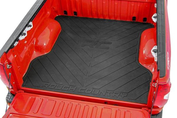 Rough Country - Rough Country Ford Bed Mat w/RC Logos (19-21 Ranger 6ft Beds) RCM672