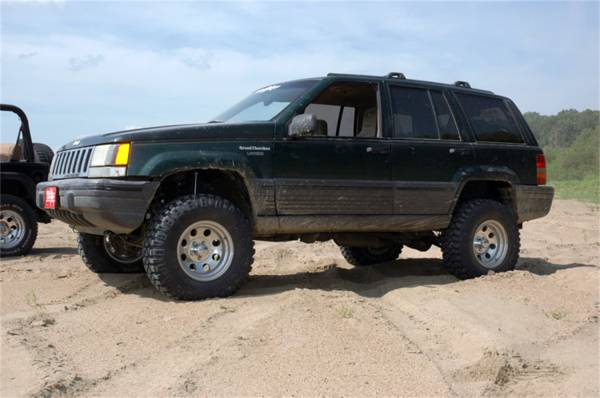 Rough Country - Rough Country X-Series Suspension Lift Kit w/Shocks 68820