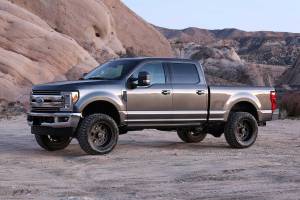 Fabtech 4" 4LINK SYS W/COILS & 2.25 DL RESI FRT AND DL RR SHKS 17-20 FORD F250/350 4WD G K2292DL