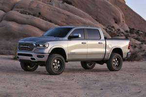 Fabtech 6" PERF SYS W/DL 2.5 RESI C/O & RR DL 2019-20 RAM 1500 2WD K3095DL