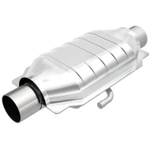 MagnaFlow Exhaust Products - MagnaFlow Exhaust Products Standard Grade Universal Catalytic Converter - 2.50in. 93516 - Image 2