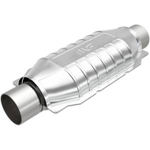 MagnaFlow Exhaust Products - MagnaFlow Exhaust Products California Universal Catalytic Converter - 2.5in. 339106 - Image 2