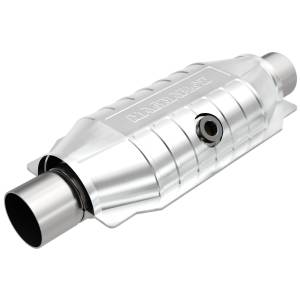 MagnaFlow Exhaust Products - MagnaFlow Exhaust Products California Universal Catalytic Converter - 2.25in. 441455 - Image 2