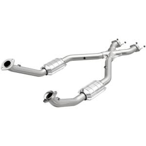 MagnaFlow Exhaust Products - MagnaFlow Exhaust Products Standard Grade Direct-Fit Catalytic Converter 93335 - Image 2