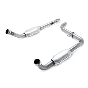 MagnaFlow Exhaust Products - MagnaFlow Exhaust Products Standard Grade Direct-Fit Catalytic Converter 93928 - Image 2
