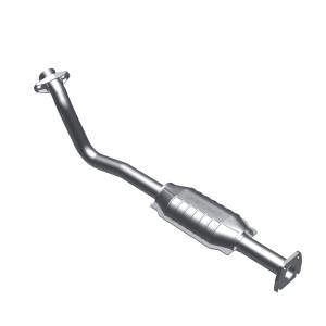 MagnaFlow Exhaust Products - MagnaFlow Exhaust Products Standard Grade Direct-Fit Catalytic Converter 23421 - Image 2