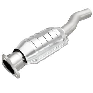 MagnaFlow Exhaust Products - MagnaFlow Exhaust Products Standard Grade Direct-Fit Catalytic Converter 22928 - Image 2