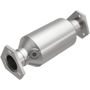MagnaFlow Exhaust Products - MagnaFlow Exhaust Products Standard Grade Direct-Fit Catalytic Converter 22918 - Image 2