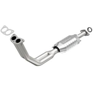 MagnaFlow Exhaust Products - MagnaFlow Exhaust Products Standard Grade Direct-Fit Catalytic Converter 22618 - Image 2