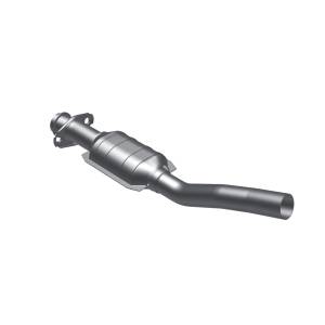 MagnaFlow Exhaust Products - MagnaFlow Exhaust Products Standard Grade Direct-Fit Catalytic Converter 23264 - Image 2