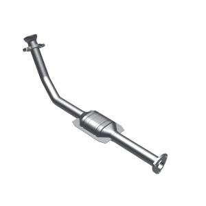 MagnaFlow Exhaust Products - MagnaFlow Exhaust Products Standard Grade Direct-Fit Catalytic Converter 23426 - Image 2