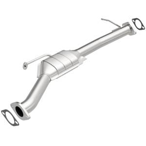 MagnaFlow Exhaust Products - MagnaFlow Exhaust Products Standard Grade Direct-Fit Catalytic Converter 24388 - Image 2
