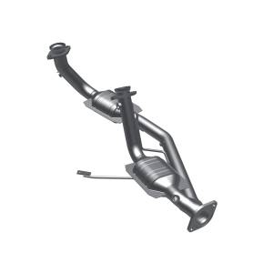 MagnaFlow Exhaust Products - MagnaFlow Exhaust Products HM Grade Direct-Fit Catalytic Converter 93436 - Image 2