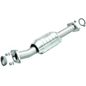 MagnaFlow Exhaust Products - MagnaFlow Exhaust Products HM Grade Direct-Fit Catalytic Converter 24366 - Image 2