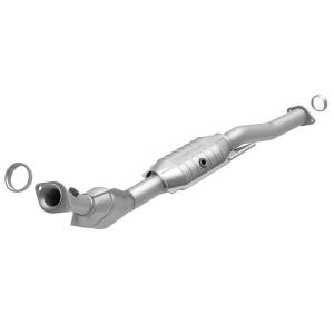 MagnaFlow Exhaust Products - MagnaFlow Exhaust Products HM Grade Direct-Fit Catalytic Converter 24076 - Image 2