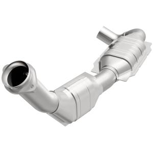 MagnaFlow Exhaust Products - MagnaFlow Exhaust Products OEM Grade Direct-Fit Catalytic Converter 51171 - Image 2