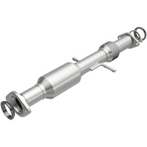 MagnaFlow Exhaust Products - MagnaFlow Exhaust Products OEM Grade Direct-Fit Catalytic Converter 21-096 - Image 2