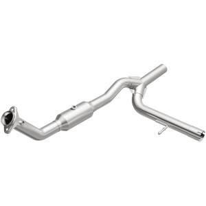 MagnaFlow Exhaust Products - MagnaFlow Exhaust Products California Direct-Fit Catalytic Converter 4551410 - Image 2