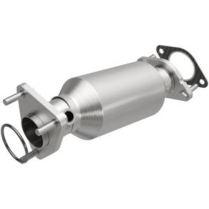 MagnaFlow Exhaust Products - MagnaFlow Exhaust Products California Direct-Fit Catalytic Converter 5582665 - Image 2