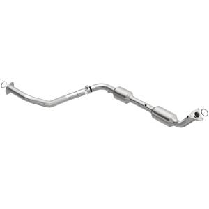 MagnaFlow Exhaust Products - MagnaFlow Exhaust Products California Direct-Fit Catalytic Converter 5582935 - Image 2