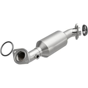 MagnaFlow Exhaust Products - MagnaFlow Exhaust Products California Direct-Fit Catalytic Converter 5461884 - Image 2