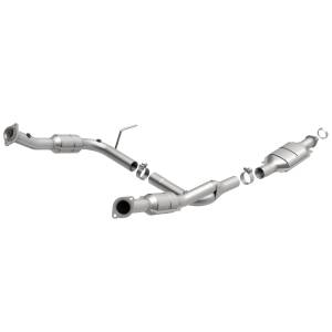 MagnaFlow Exhaust Products - MagnaFlow Exhaust Products California Direct-Fit Catalytic Converter 458028 - Image 2