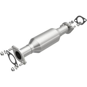 MagnaFlow Exhaust Products - MagnaFlow Exhaust Products California Direct-Fit Catalytic Converter 4481022 - Image 2