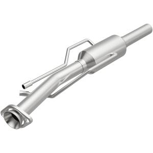 MagnaFlow Exhaust Products - MagnaFlow Exhaust Products California Direct-Fit Catalytic Converter 3321358 - Image 2