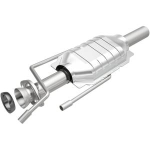 MagnaFlow Exhaust Products - MagnaFlow Exhaust Products California Direct-Fit Catalytic Converter 3321359 - Image 2