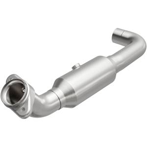 MagnaFlow Exhaust Products - MagnaFlow Exhaust Products California Direct-Fit Catalytic Converter 5551138 - Image 2
