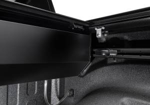Retrax - RetraxPRO MX - 07-21 Tundra CrwMx 5'6" w/o DeckRailSys w/ StkPkt w/o TrlStrgBxs - Image 9
