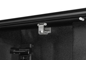 Retrax - Retrax PowertraxPRO MX - 14-18 Silv/Sierra 5'9" w/ Stk Pkt - Std Rail 90460 - Image 9