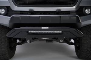 Go Rhino RC3 LR Skid Plate with LED light mount and Center step-black Textured Powdercoat 5666620LT
