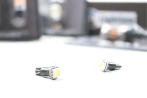 GTR Lighting - T5/74: GTR 1-LED (Red) - Image 2